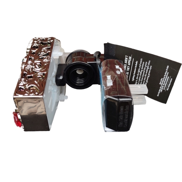 Skeleton Coffin Light Up Wallflower Plugin Bath & Body Works Halloween Decor - Picture 4 of 16